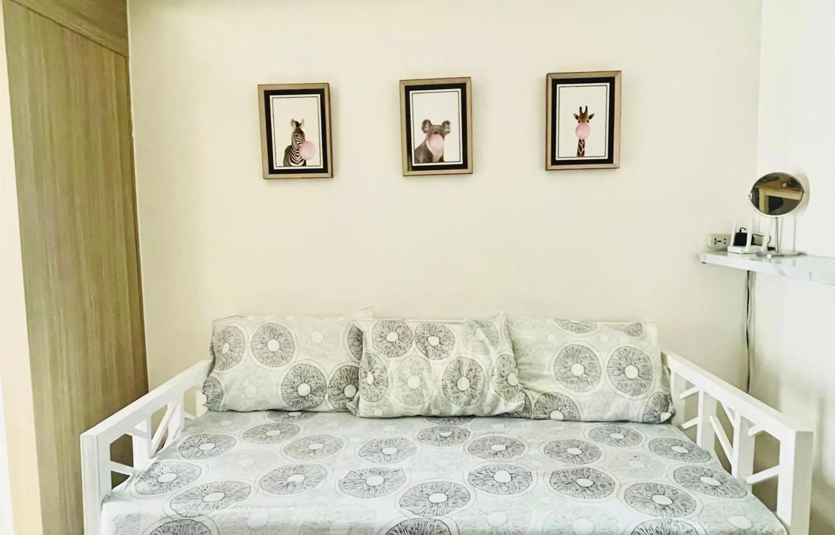 Aparthotel Shore 1 Residences Manila